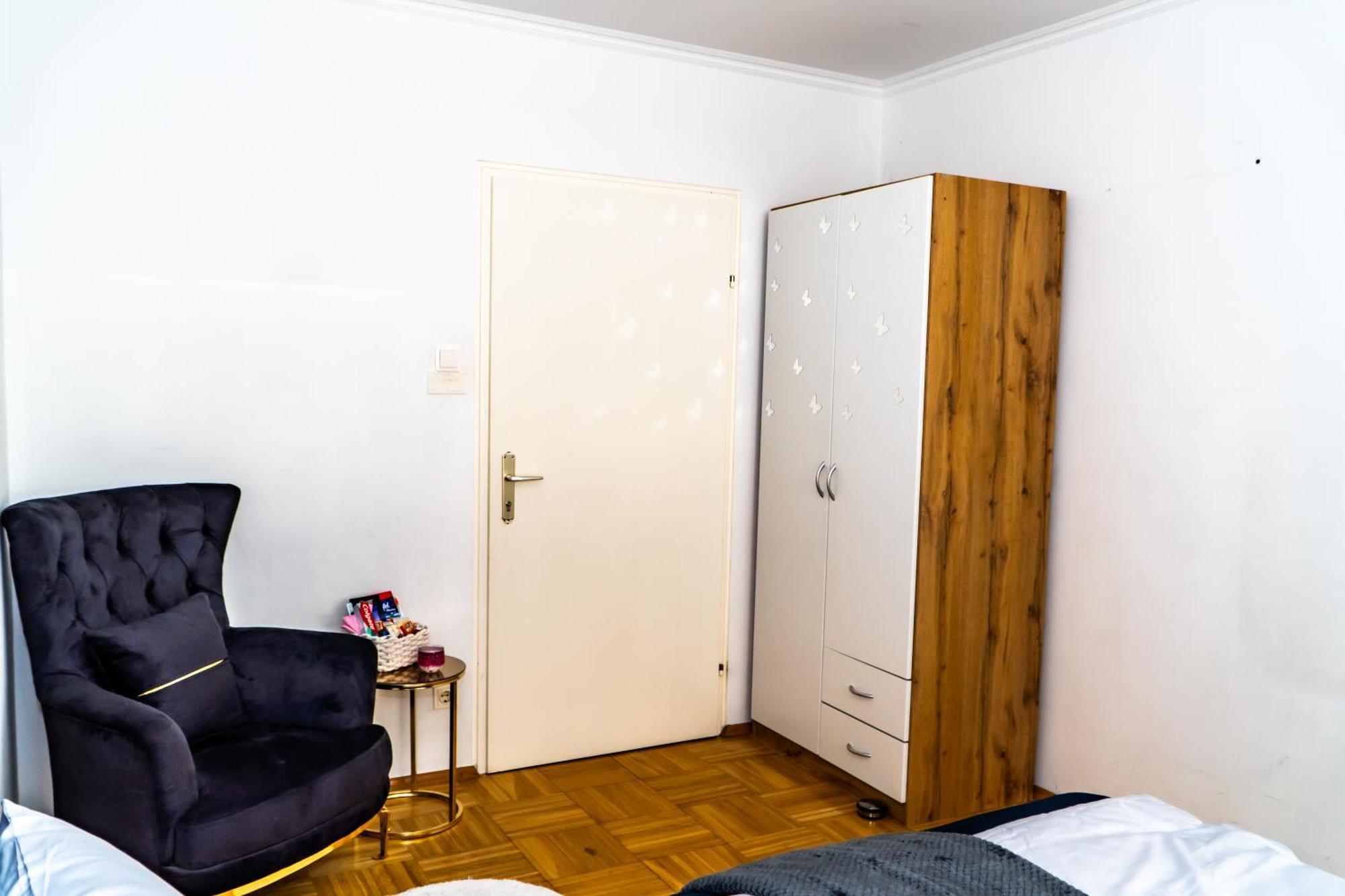 Apartment Spacious 5 Minutes To Wiener Stadthalle Wien