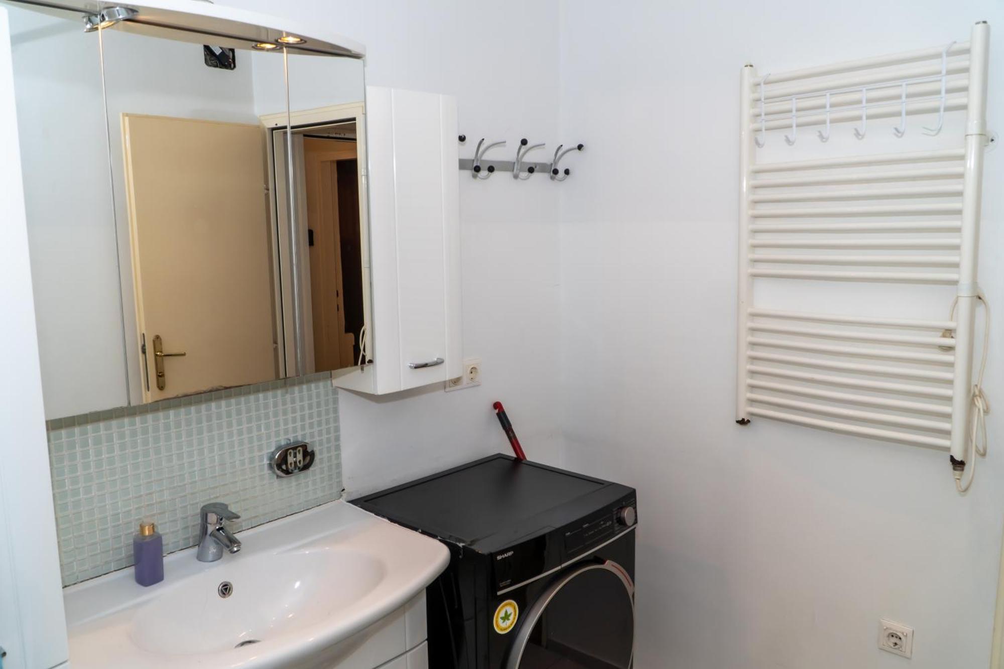 Apartment Spacious 5 Minutes To Wiener Stadthalle